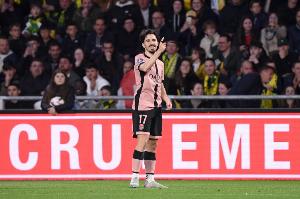 维蒂尼亚:莫德里奇是我学习的榜样之一,与他同场竞技是我的荣幸