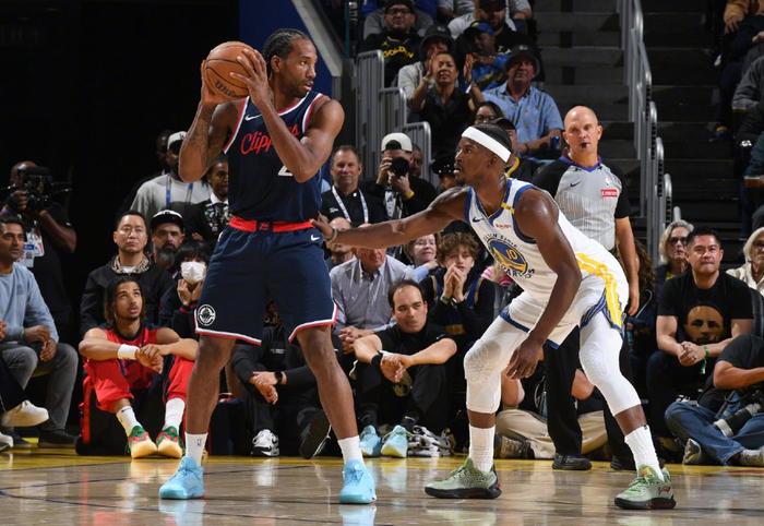 年薪5413万,意外成交易筹码!加盟勇士后状态下滑,你确实该离开