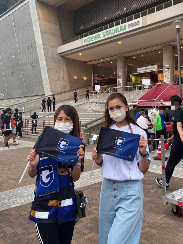 完美对战平台下载-日本金元战舰保卫战①看看神户胜利船死忠看台氛围